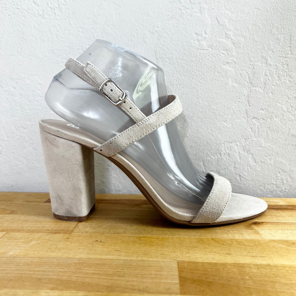 BP.‎ Block Heel Sandal Ankle Strap Faux Suede Beige Women's Size 9.5 M Party